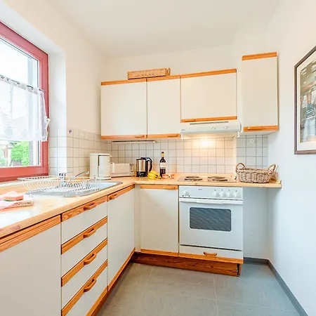 Reihenhaus Grandel * Gustow (Vorpommern-Rugen)